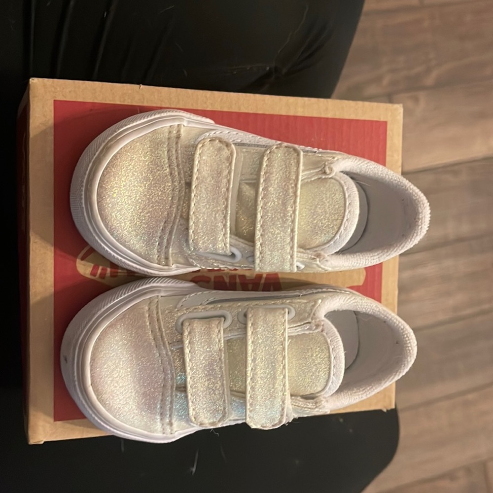 Toddler Size 4 Vans